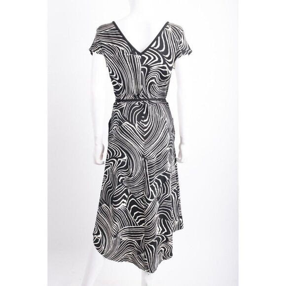 Lysse Womans Roselyn Midi Dress Size s Black White Zebra Design Belt Tie NWT - Picture 5 of 6
